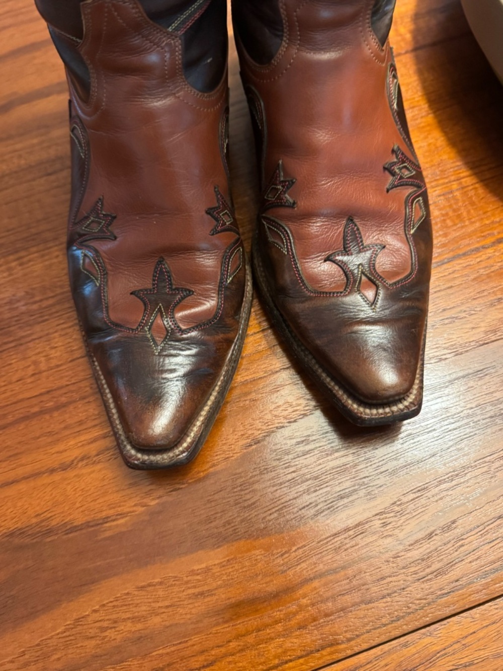 Heritage Boot Western Boots - Size 6.5 (fits a 7) - Picture 3 of 11